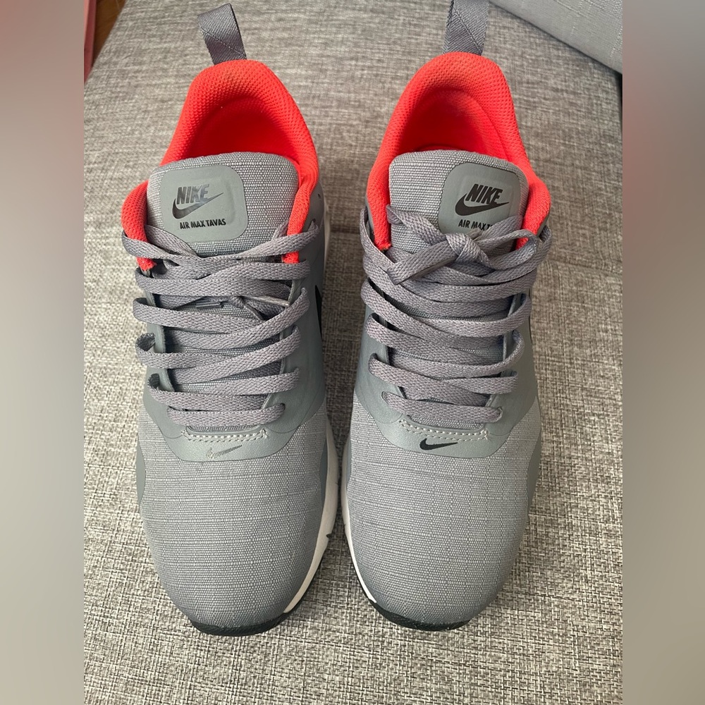 Nike Air Max Tavas